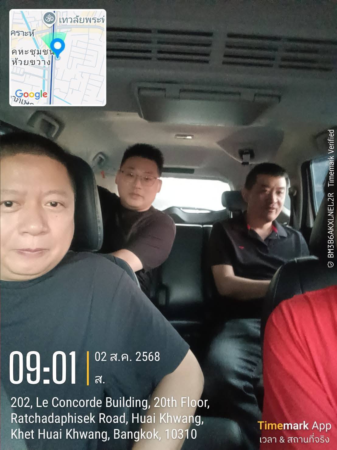 31 - https://taxipvth.com | Airport transfers. easy to book convenient comfortable with cars available 24 hours a day contact us.