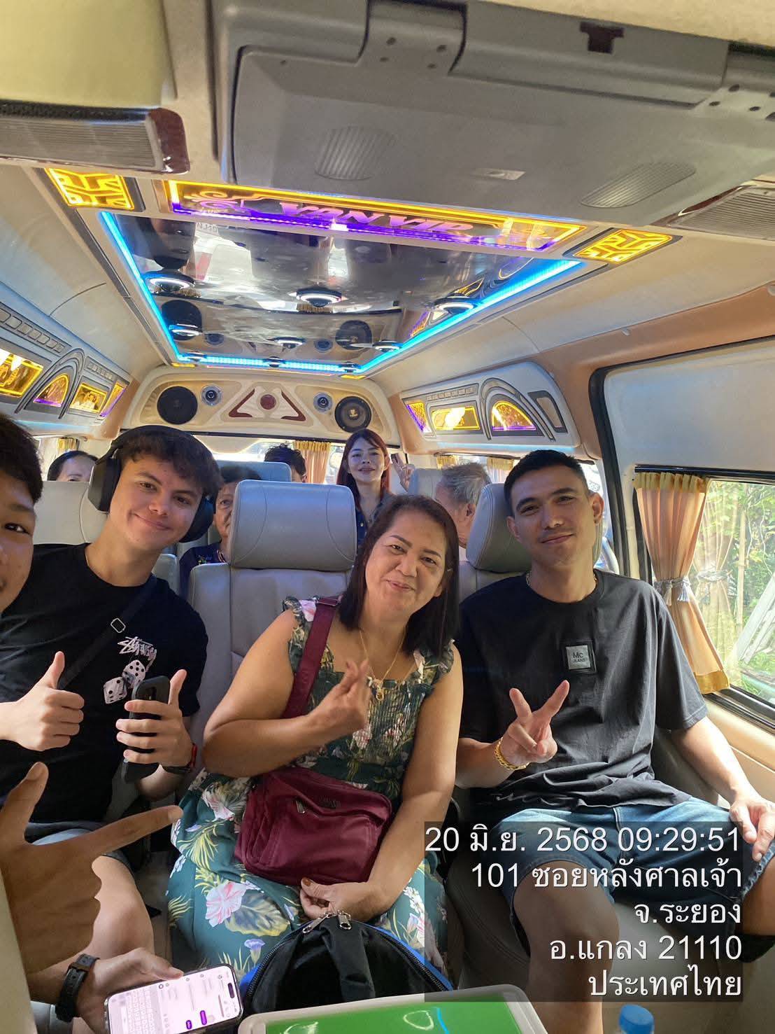 39 - https://taxipvth.com | Airport transfers. easy to book convenient comfortable with cars available 24 hours a day contact us.